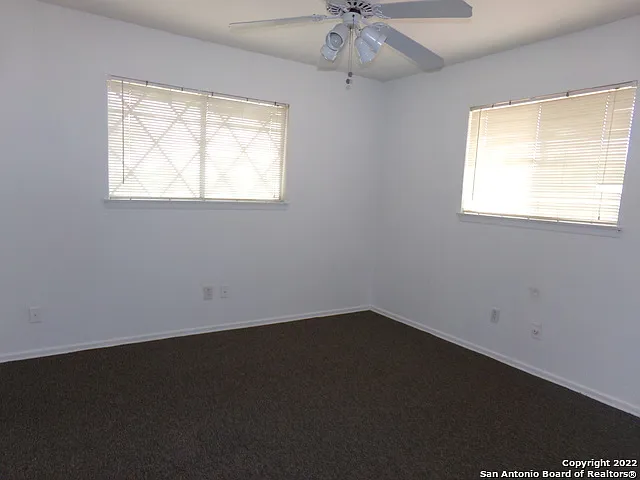 5975 Babcock Rd — Photo 26