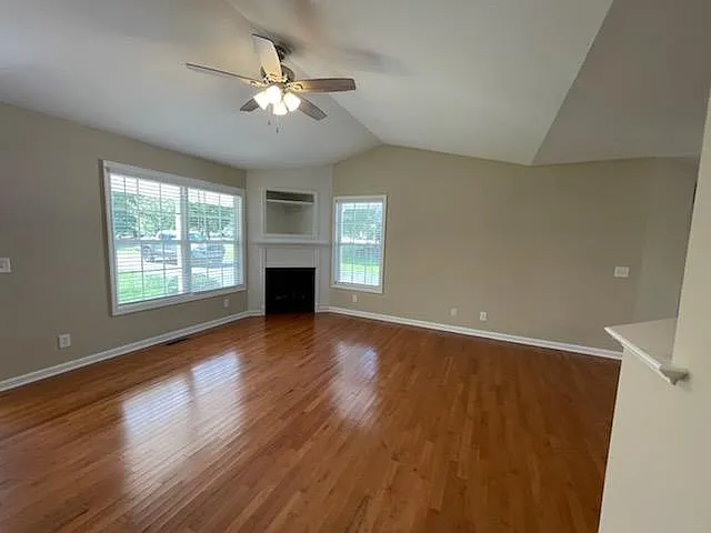 3 bed, 1410 sqft, $1,800 — Photo 4