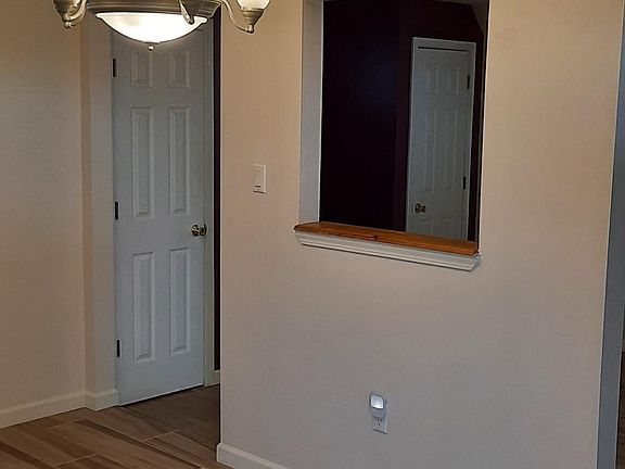 Dining room from front door