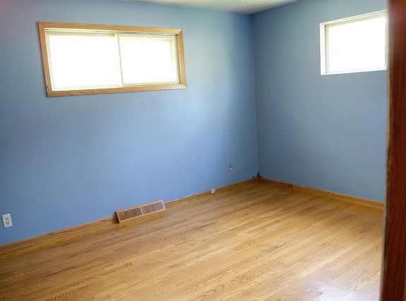 4th image of 514 College Ave