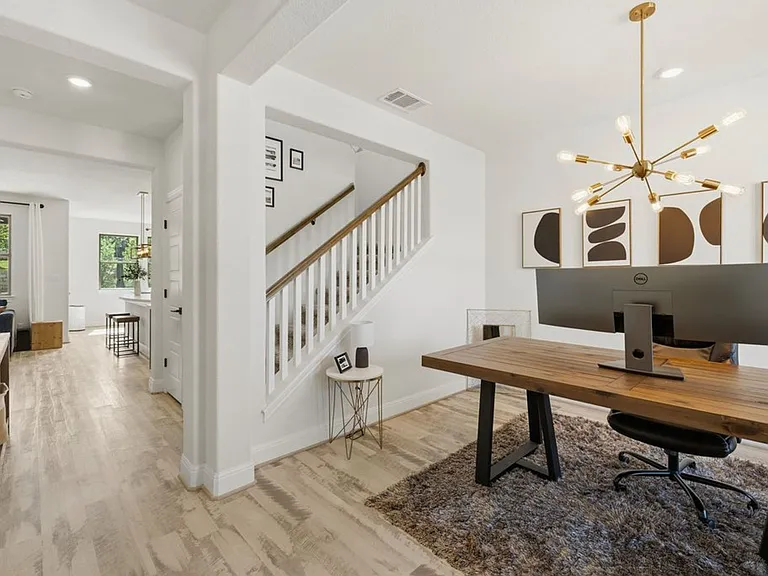 5500 La Canada Way — Photo 13