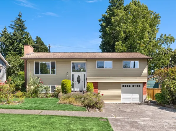 9038 34th Avenue SW, Seattle, WA 98126