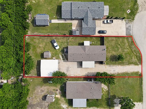 2nd image of 139 Zumwalt Cir
