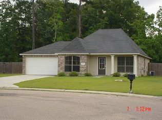 26382 Feliciana Ave, Denham Springs, LA 70726