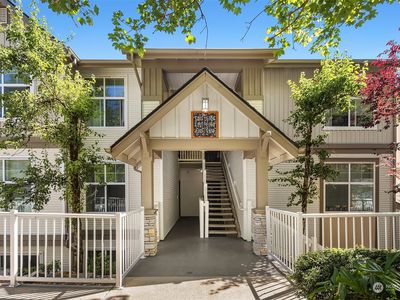23420 SE Black Nugget Road #C103, Issaquah, WA, 98029