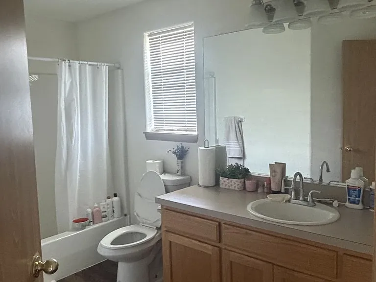 5007 Webb Dr SE — Photo 4