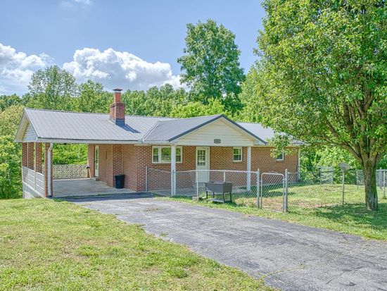 620 Harmony Rd, Gainesboro, TN 38562