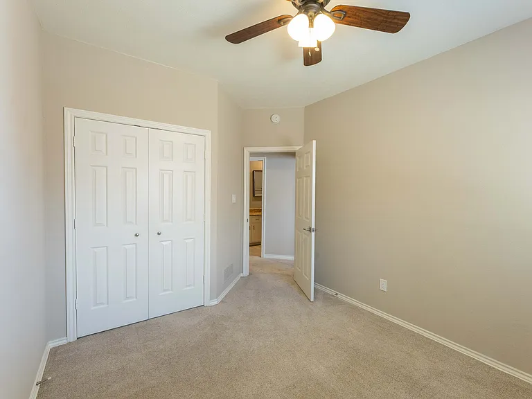 3015 Oak Dr — Photo 29