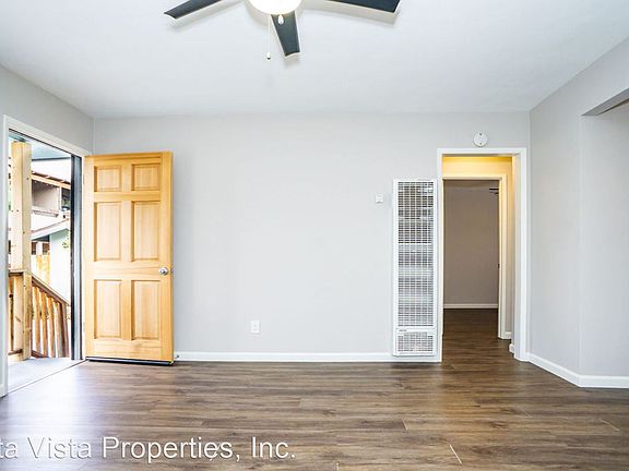 4th image of 4637 Kansas St