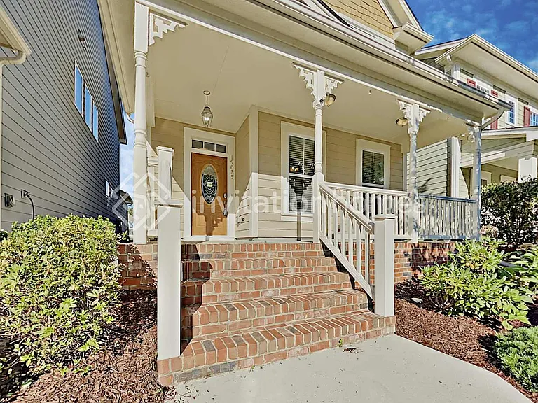 19025 Park Terrace Ln — Photo 1