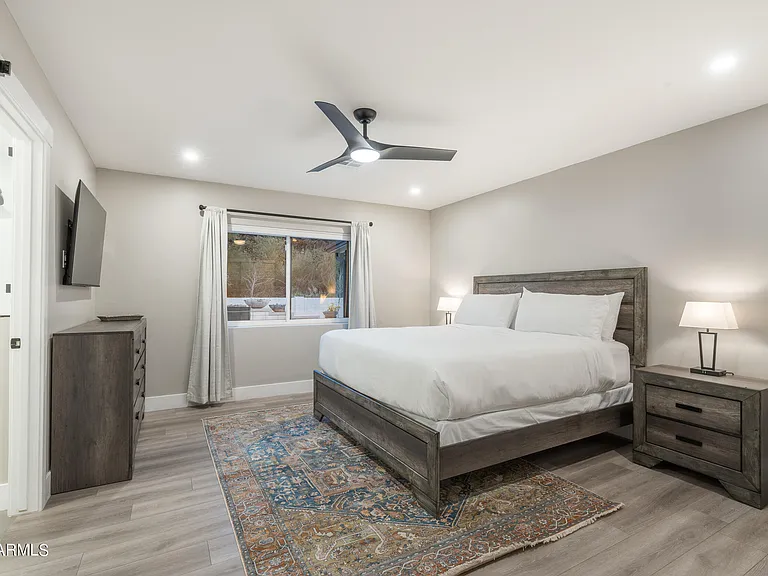 1641 W Evans Dr — Photo 27