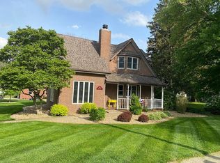 501 S Main St, La Moille, IL 61330