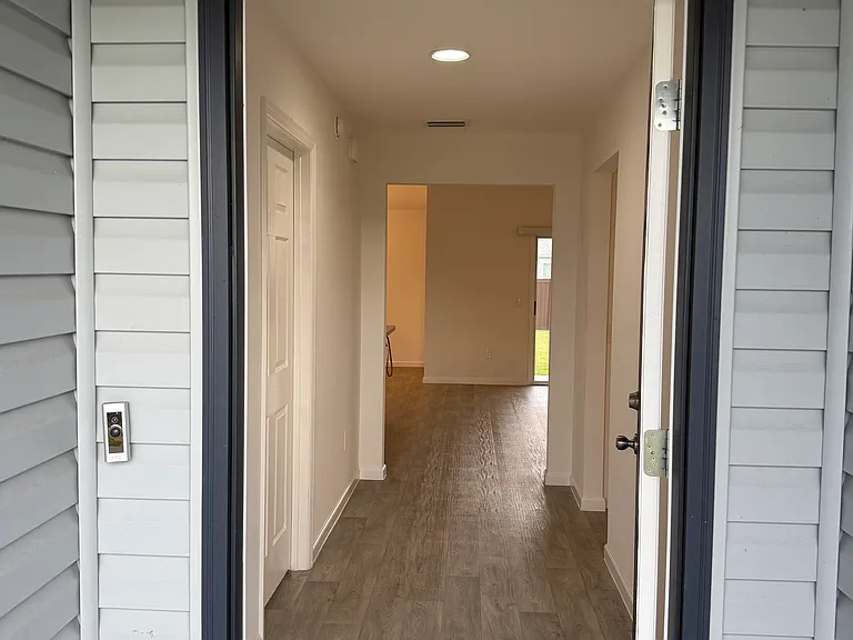 11383 Soutar Ave — Photo 4