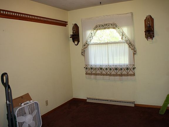 2nd image of 189 Ashland Ave