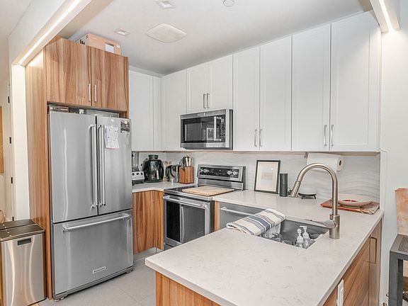 4th image of 53 Mac Donough St #2F