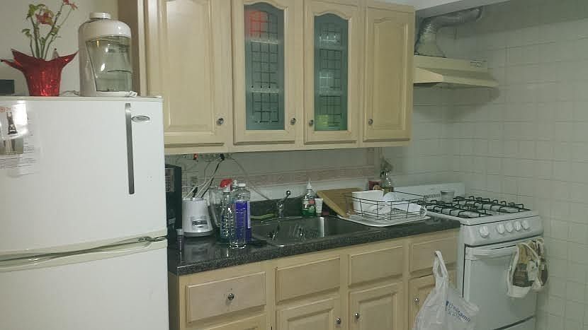 1st image of 2661 30th St APT 1L