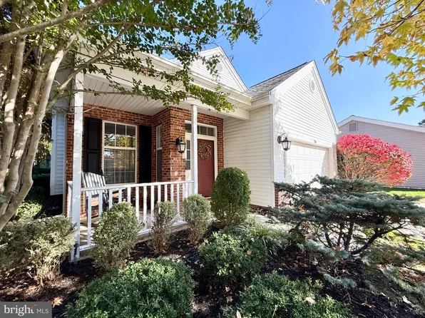34 Liverpool Ln, Southampton, NJ 08088