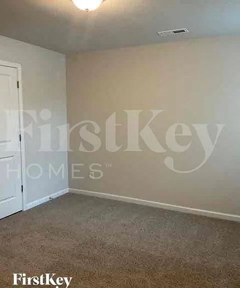 2076 Cypress Village Dr NW — Photo 7