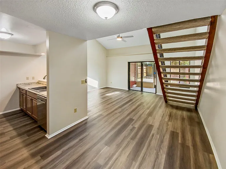 2764 Gray Fox Ln — Photo 7
