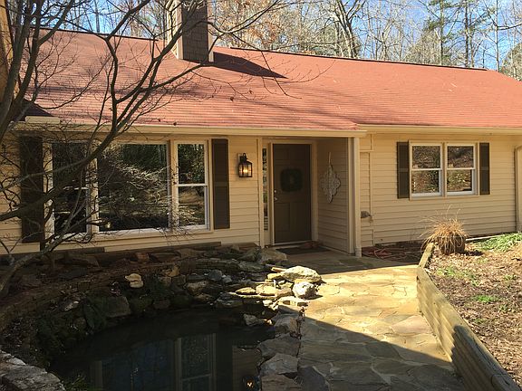 2nd image of 116 Hickory Trl
