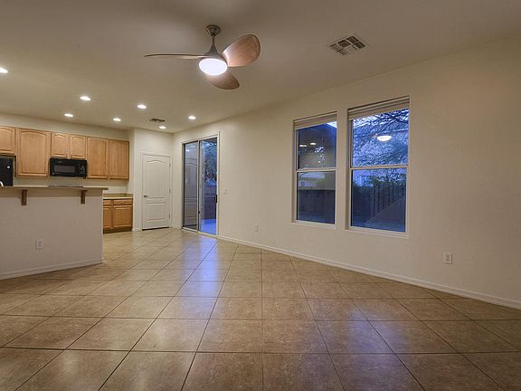 4th image of 7046 S Greeneyes Ln