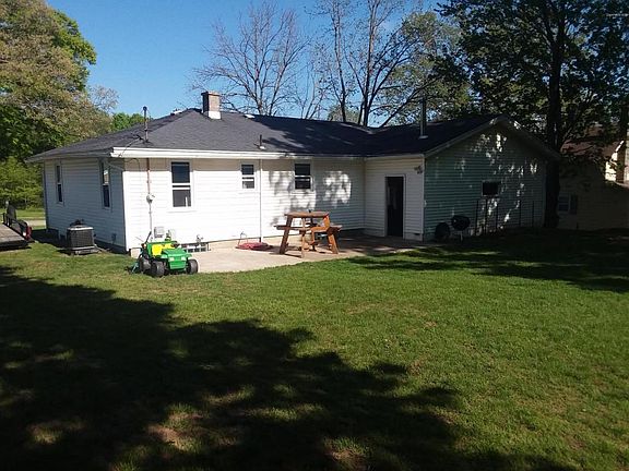 2nd image of 11393 24th Ave