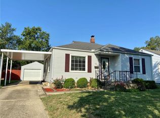 933 N McClellan St, Decatur, IL 62522