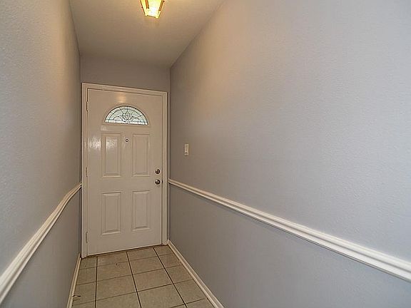 5th image of 8903 Landwood Dr
