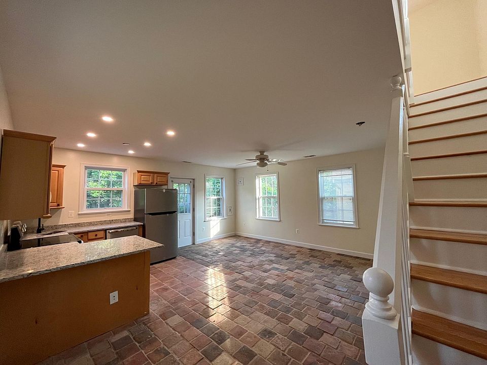 1st image of 6401 Hayfield Pl #B