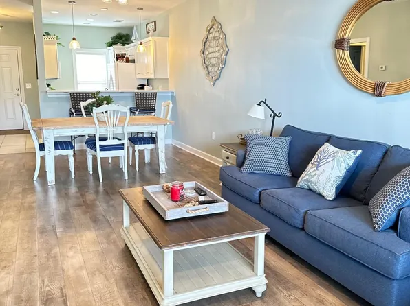 513 Ballard Ln, Santee, SC 29142