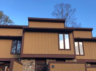 142 Colony Dr, Arden, NC 28704