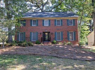 260 Spring Ridge Dr, Roswell, GA 30076