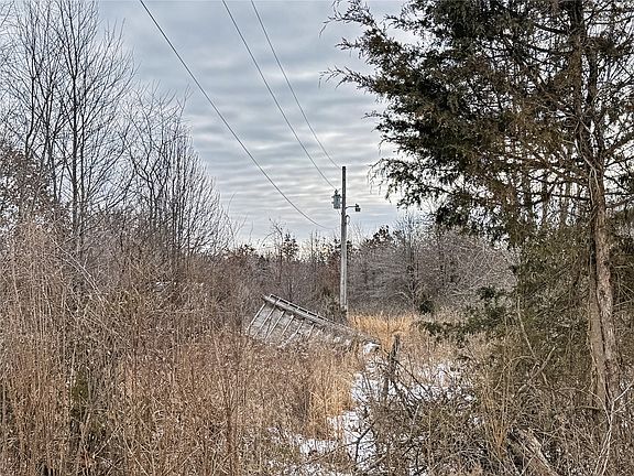 4th image of 7700 N 485th Rd