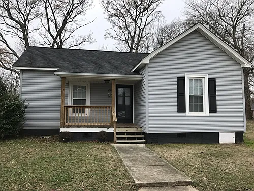 221 Ross St Photo 1