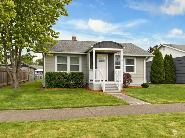 1731 Wilson Avenue, Enumclaw, WA 98022