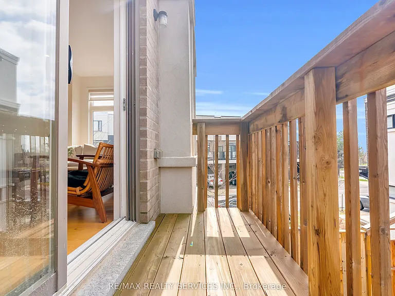 1801 Mitoff Pl — Photo 35
