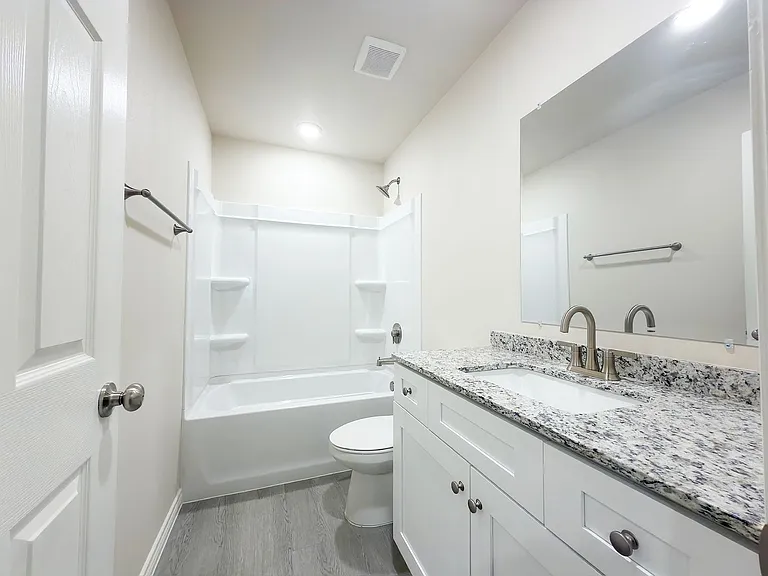 1341 Bajada St — Photo 16