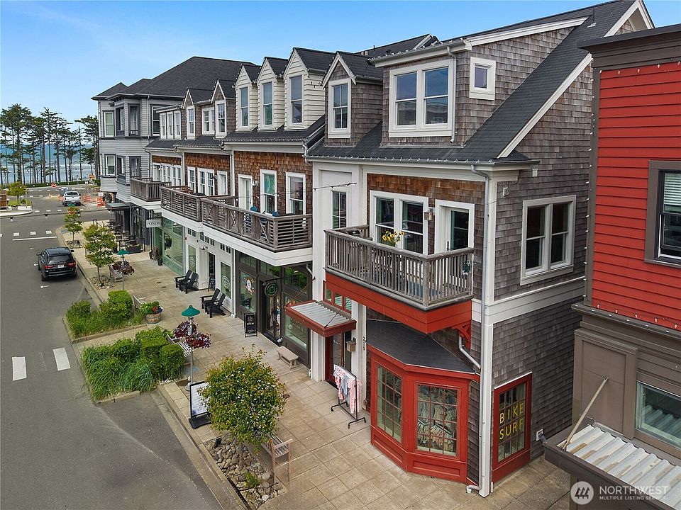 1st image of 219 Market Street