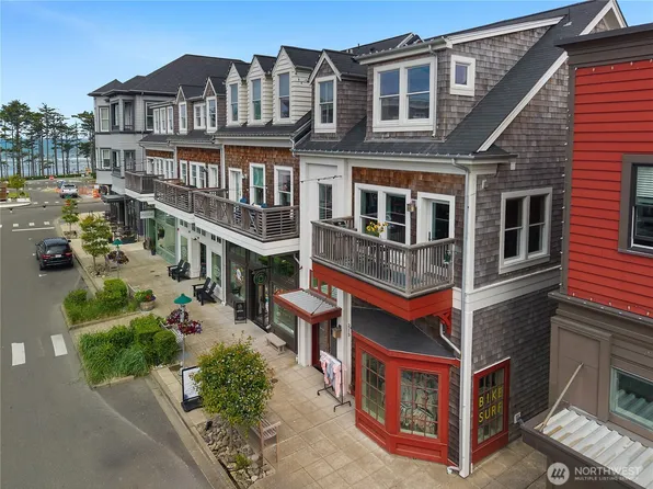 219 Market Street, Pacific Beach, WA 98571