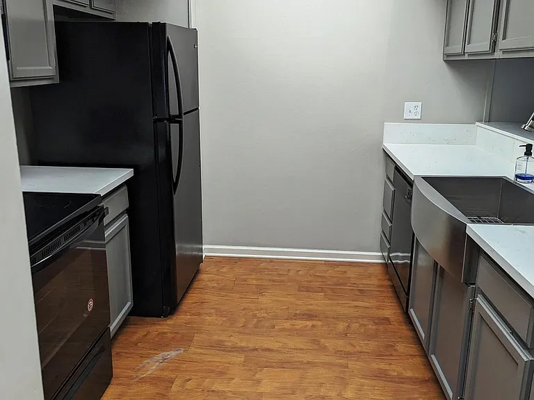 2122 Stonehenge Ave — Photo 5