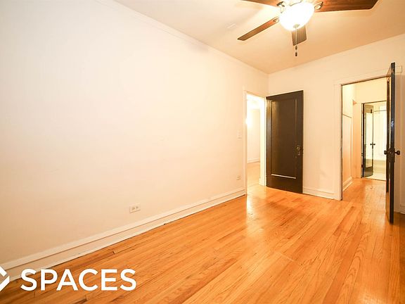 4th image of 2100 W Ainslie St #2106-1N