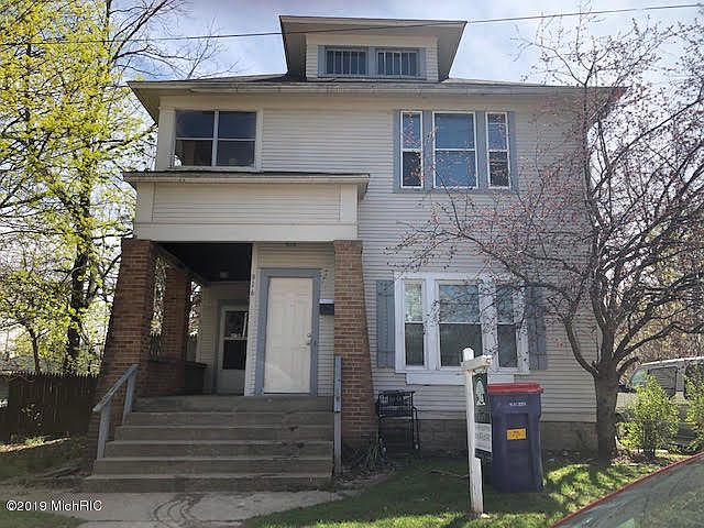 1st image of 916 5th St NW