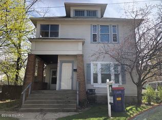916 5th St NW, Grand Rapids, MI 49504