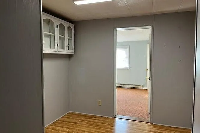 25 Sandalwood Cir — Photo 2