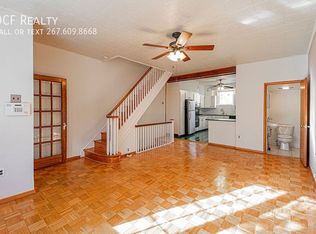 1136 Cross St, Philadelphia, PA 19147