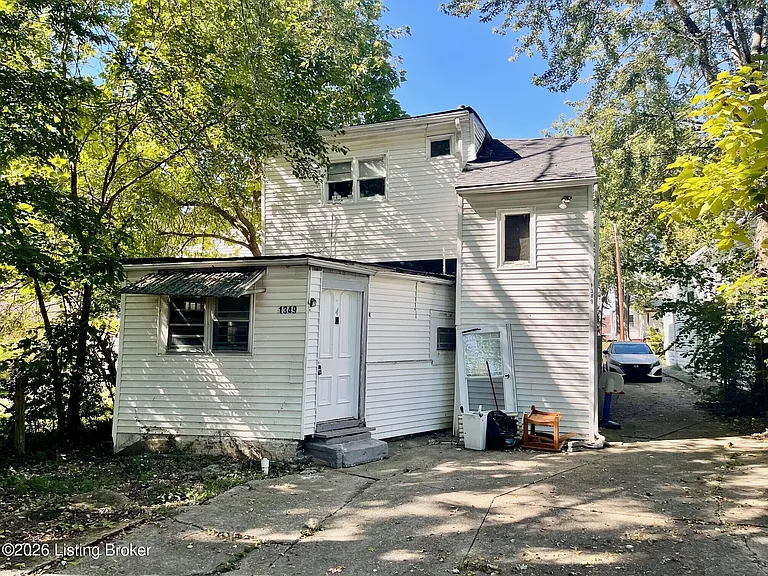 1349 Olive St #3 — Photo 8