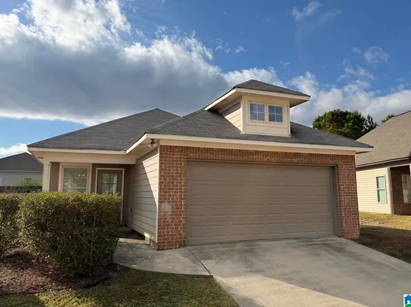 9388 Hoffman Pl, Warrior, AL 35180