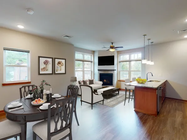 103 S Mills St #201, Madison, WI 53715
