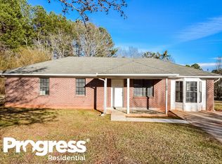 105 Windridge Dr, Covington, GA 30014