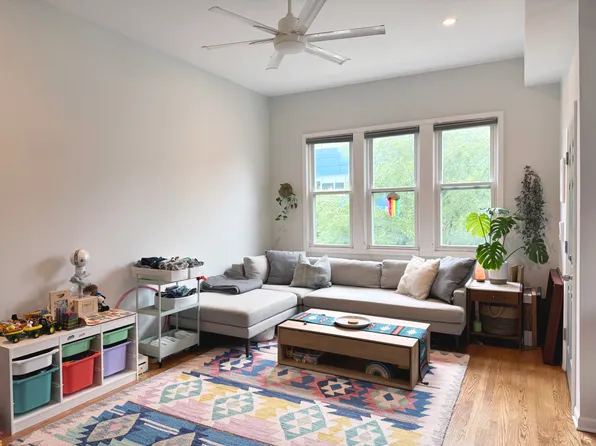 3027 N Central Park Ave Floor 2, Chicago, IL 60618